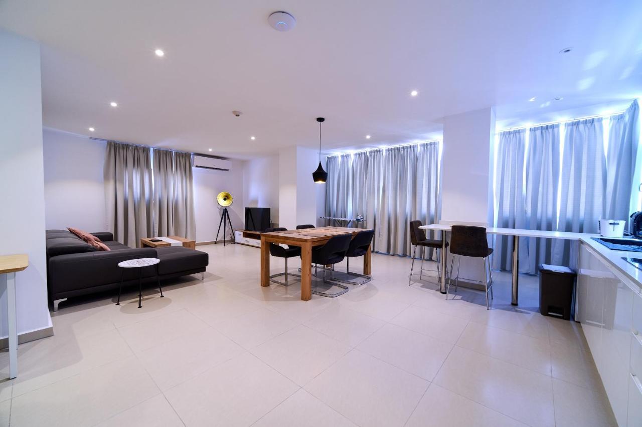 Suncity Hotel Apartment Accra Exteriör bild